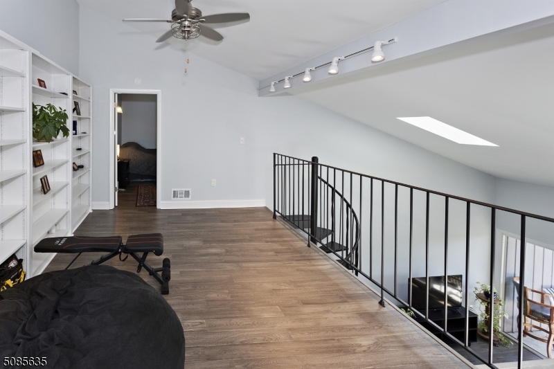 South Green I Condo - Residential Lease