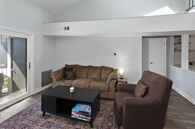 South Green I Condo - Residential Lease