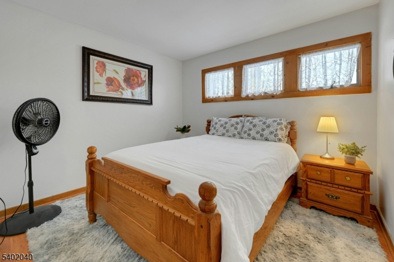 FOREST LAKES - Residential