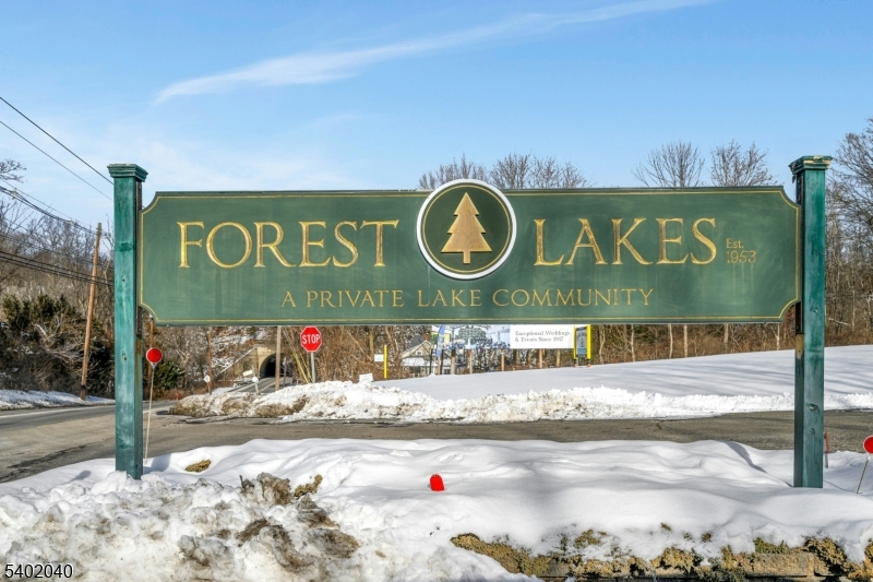 FOREST LAKES - Residential