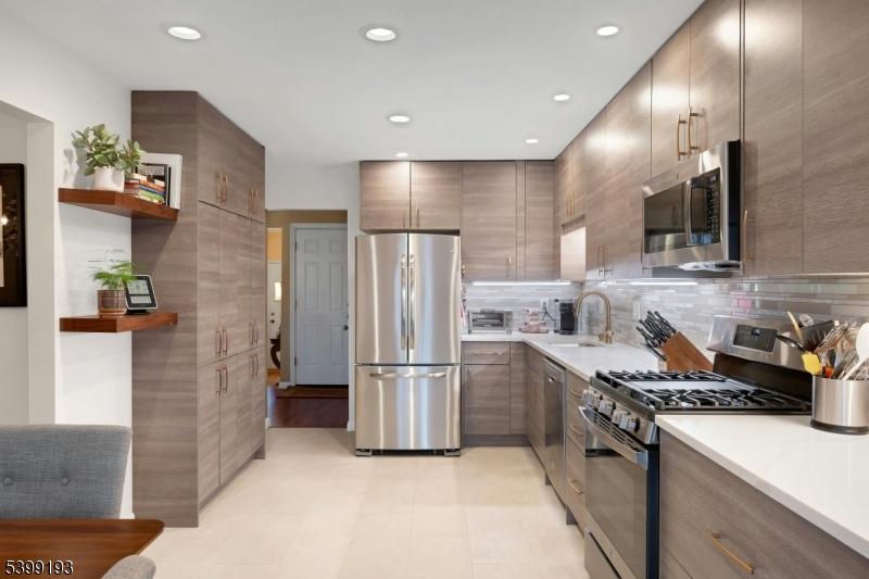 Powder Mill village - Residential