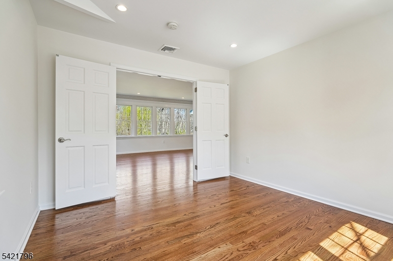 Spring Ridge - Residential