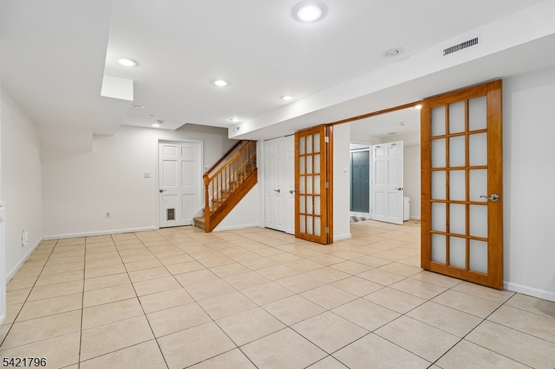 Spring Ridge - Residential