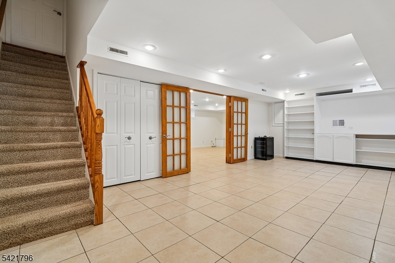 Spring Ridge - Residential