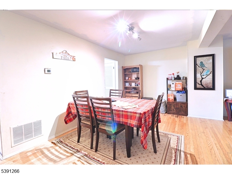 Buttercup Village - Residential