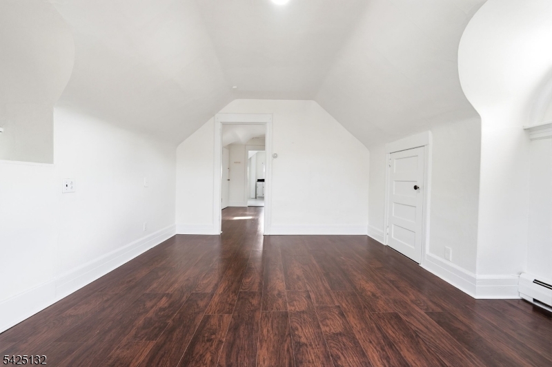 College Hill section - Residential Income