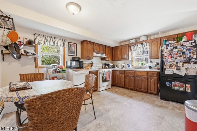 College Hill section - Residential Income