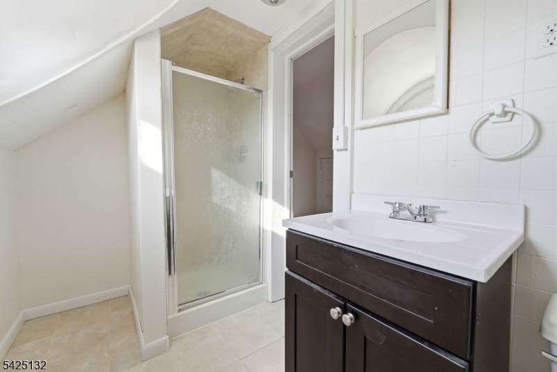 College Hill section - Residential Income