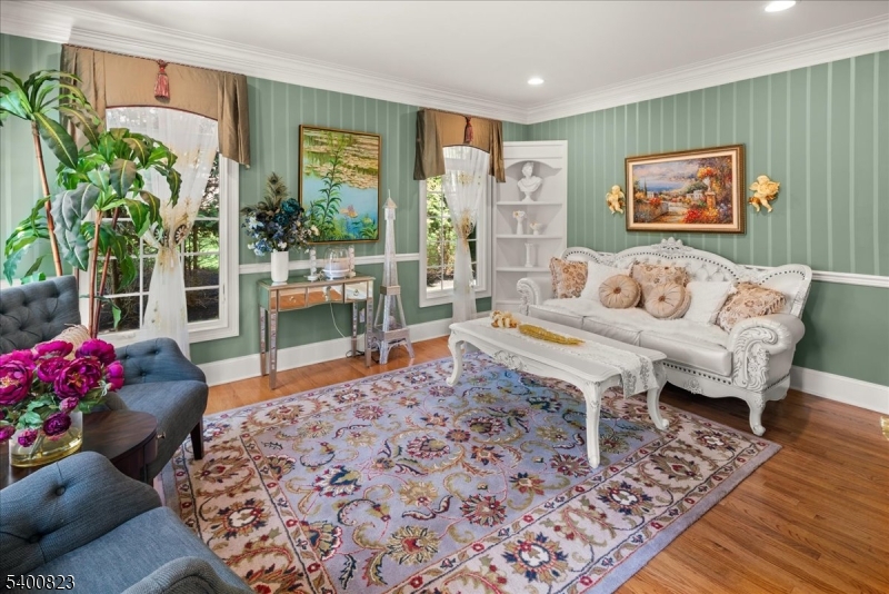 Hidden Estate - Residential