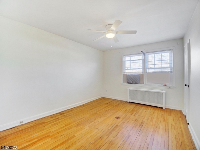 Maplewood Village Condos - Residential