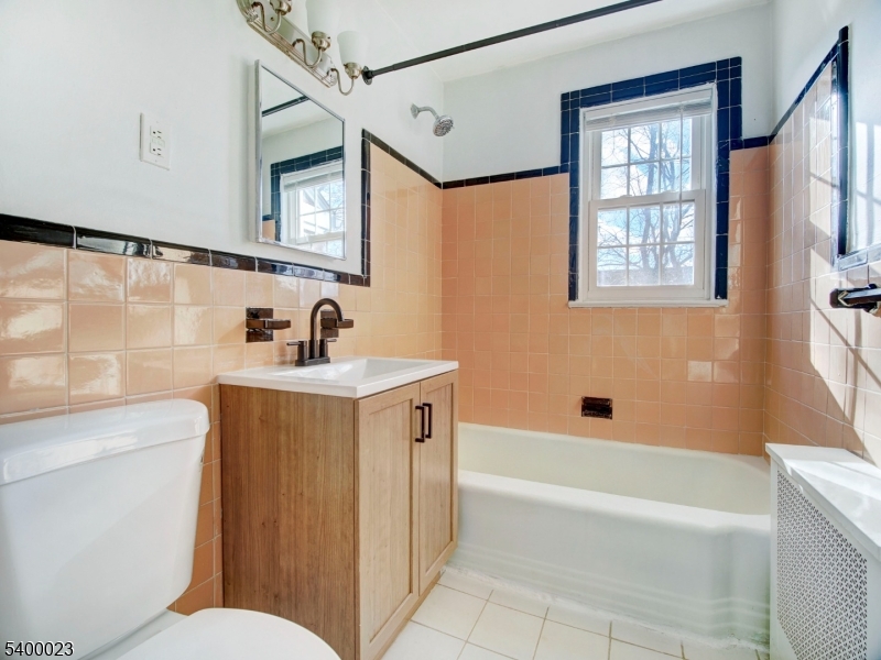 Maplewood Village Condos - Residential