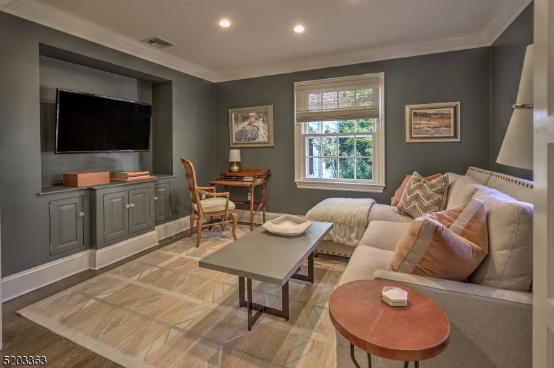 Sunnybrook - Residential