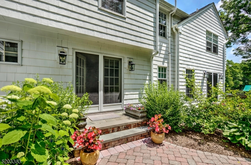 Sunnybrook - Residential