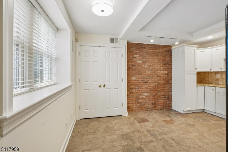 In-Town - Residential