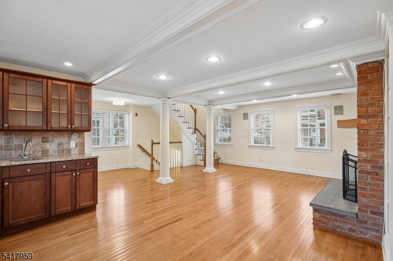 In-Town - Residential