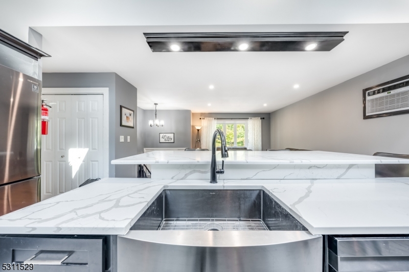 Elba Point Lake - Residential