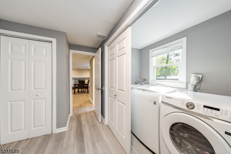 Elba Point Lake - Residential