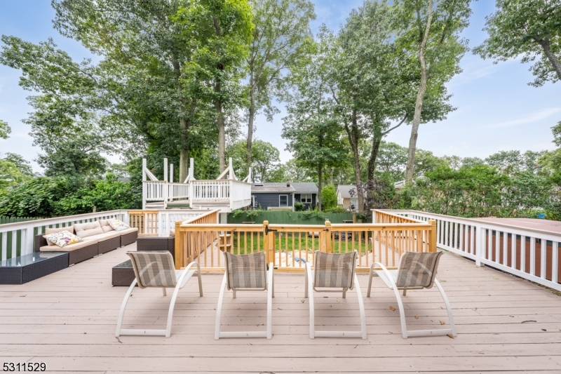 Elba Point Lake - Residential