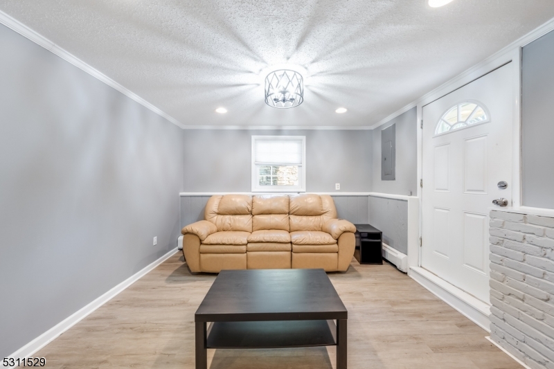 Elba Point Lake - Residential