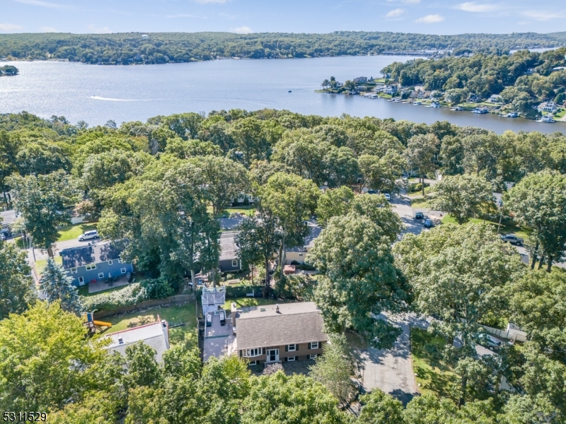 Elba Point Lake - Residential