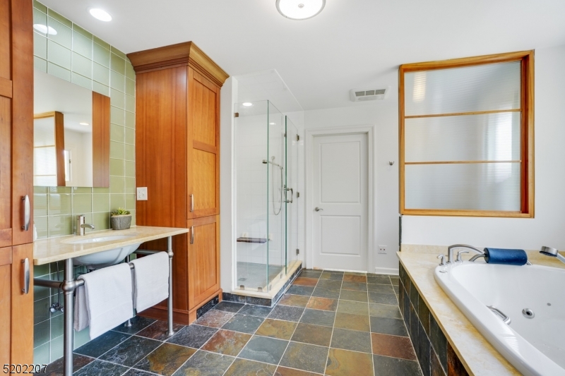 Hartshorn - Residential