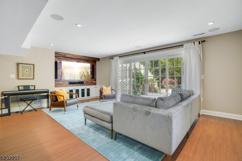 Hartshorn - Residential