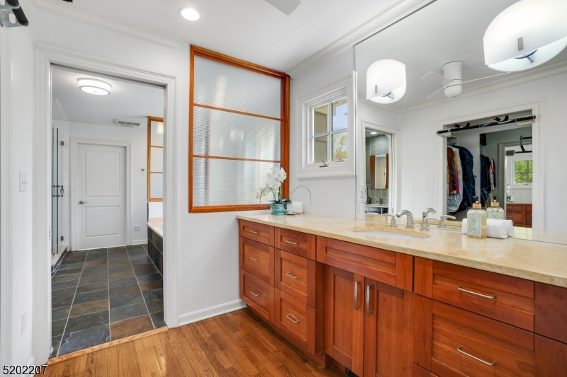 Hartshorn - Residential