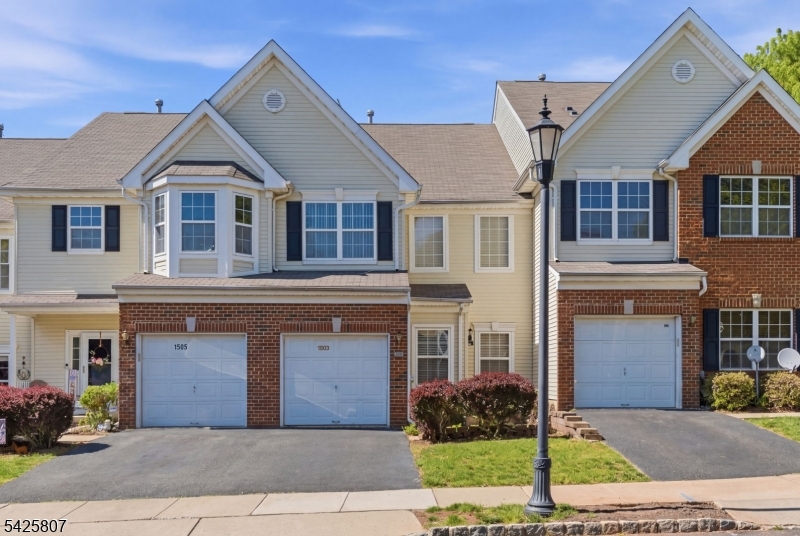 Traditions - Residential