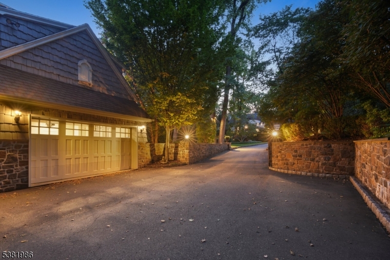 WOODFIELD ESTATES - Residential