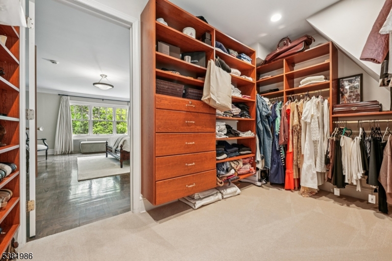 WOODFIELD ESTATES - Residential