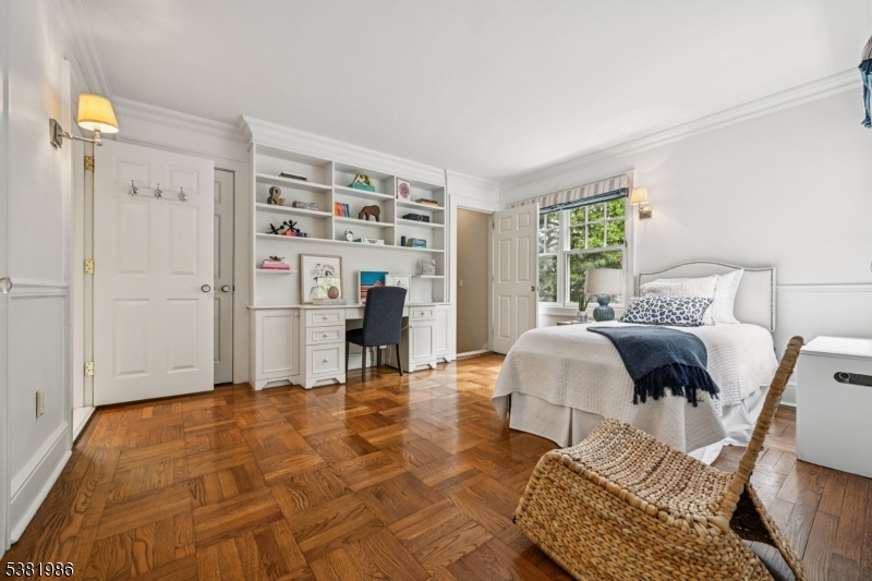 WOODFIELD ESTATES - Residential