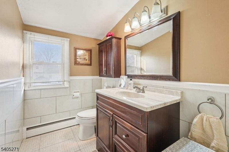 Laurel Woods - Residential