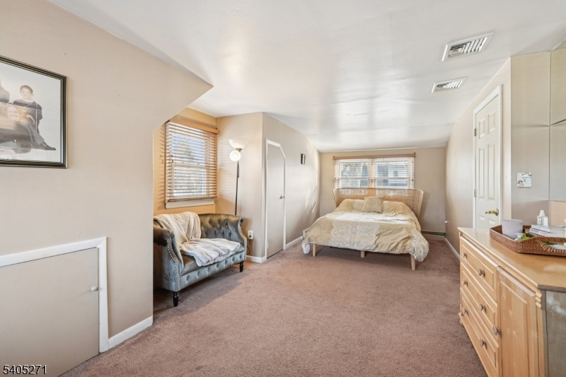 Laurel Woods - Residential