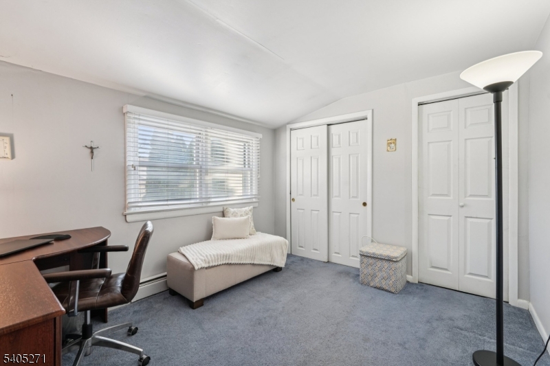 Laurel Woods - Residential