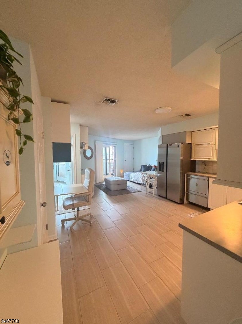 41-51 Wilson Ave 6 E - Photo 4