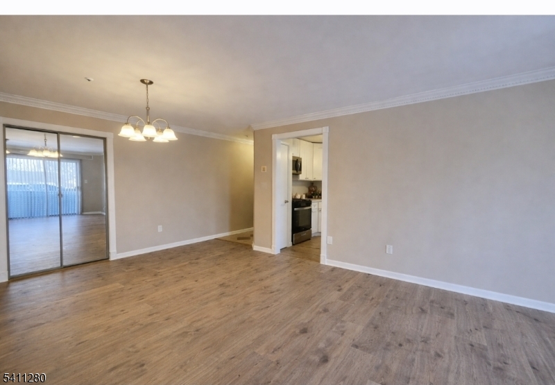 Seasons Glen - Residential