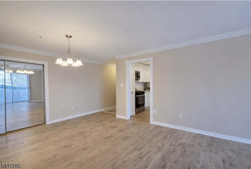 Seasons Glen - Residential