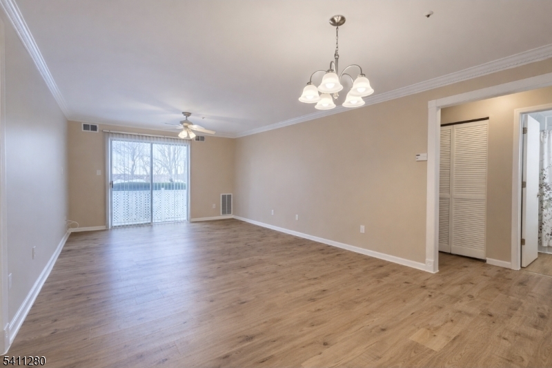 Seasons Glen - Residential