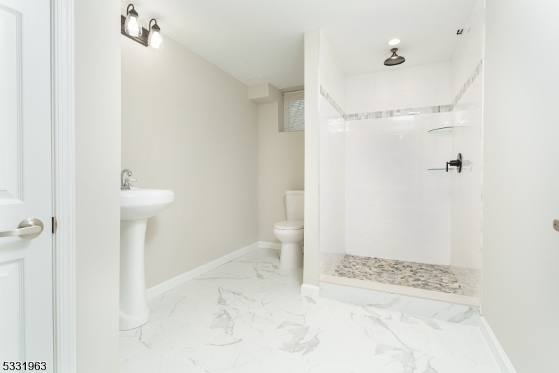 Lake Parsippany - Residential