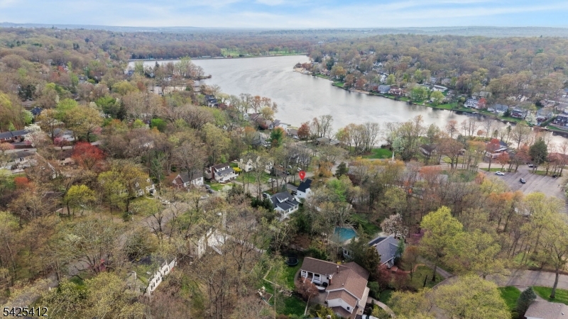 Packanack Lake - Residential