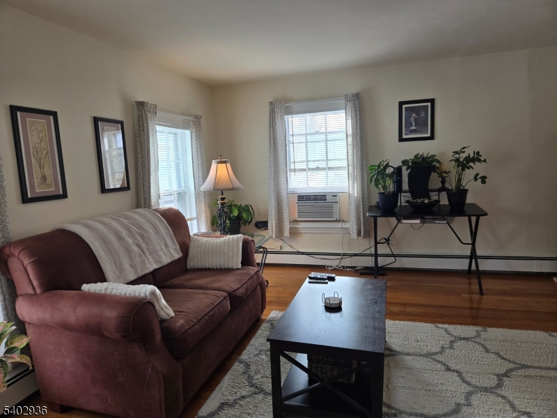 In-Town - Commercial Sale