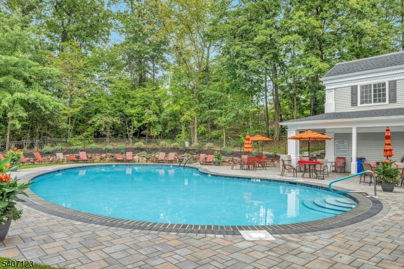 Sutton Woods - Residential