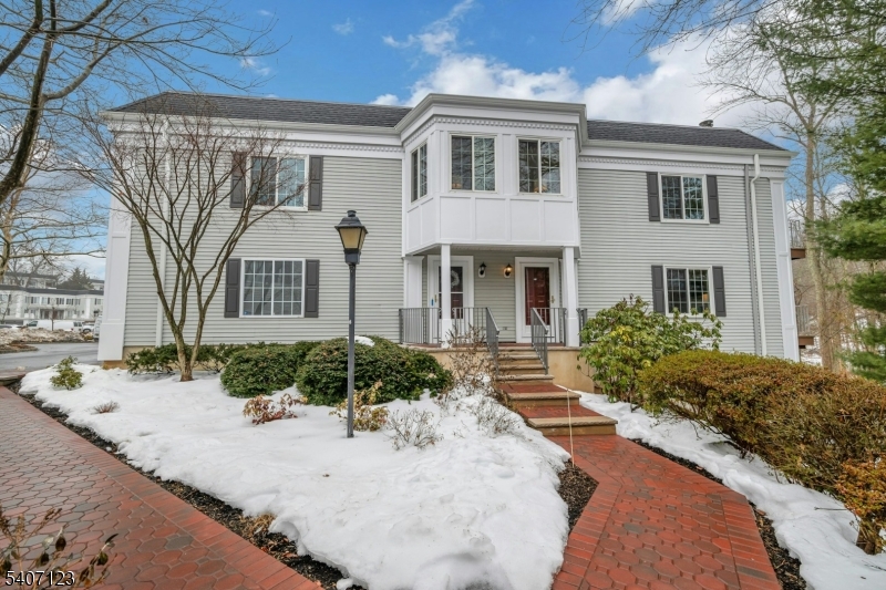 Sutton Woods - Residential