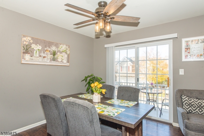 Summit Falls - Residential