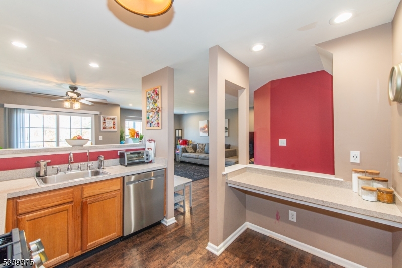 Summit Falls - Residential