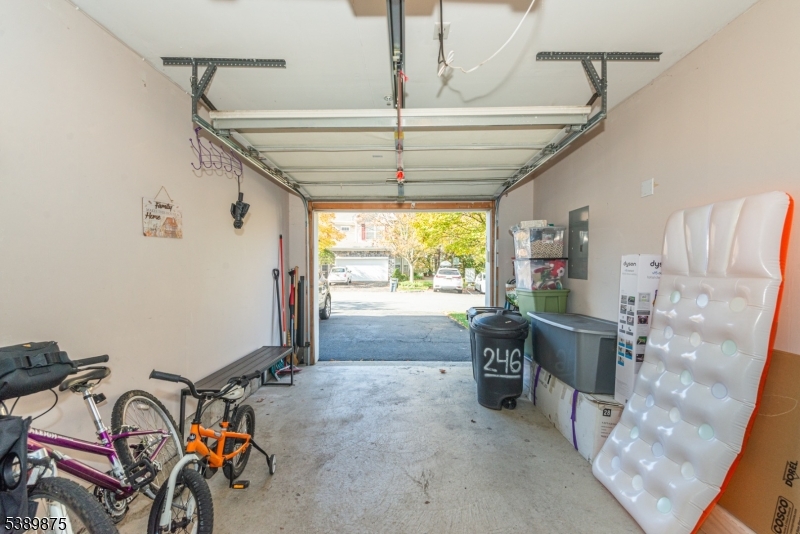 Summit Falls - Residential