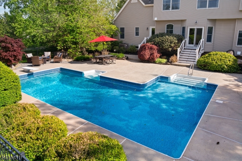 Country Classics - Residential