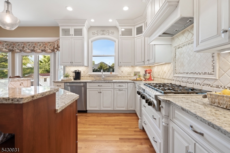 Country Classics - Residential