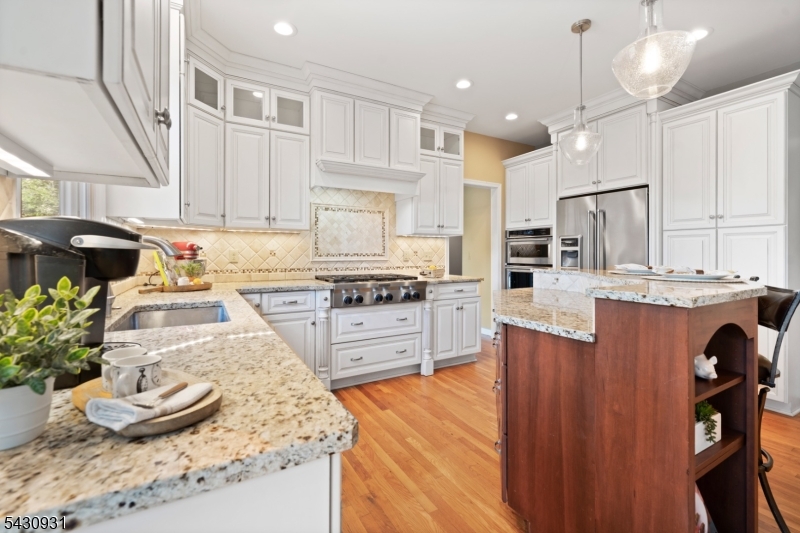 Country Classics - Residential