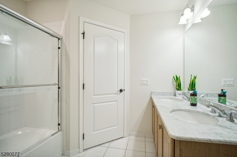 Enclave at Short Hills - Residential